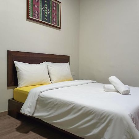 Blue Eyes Hotel Кепала Батас Экстерьер фото