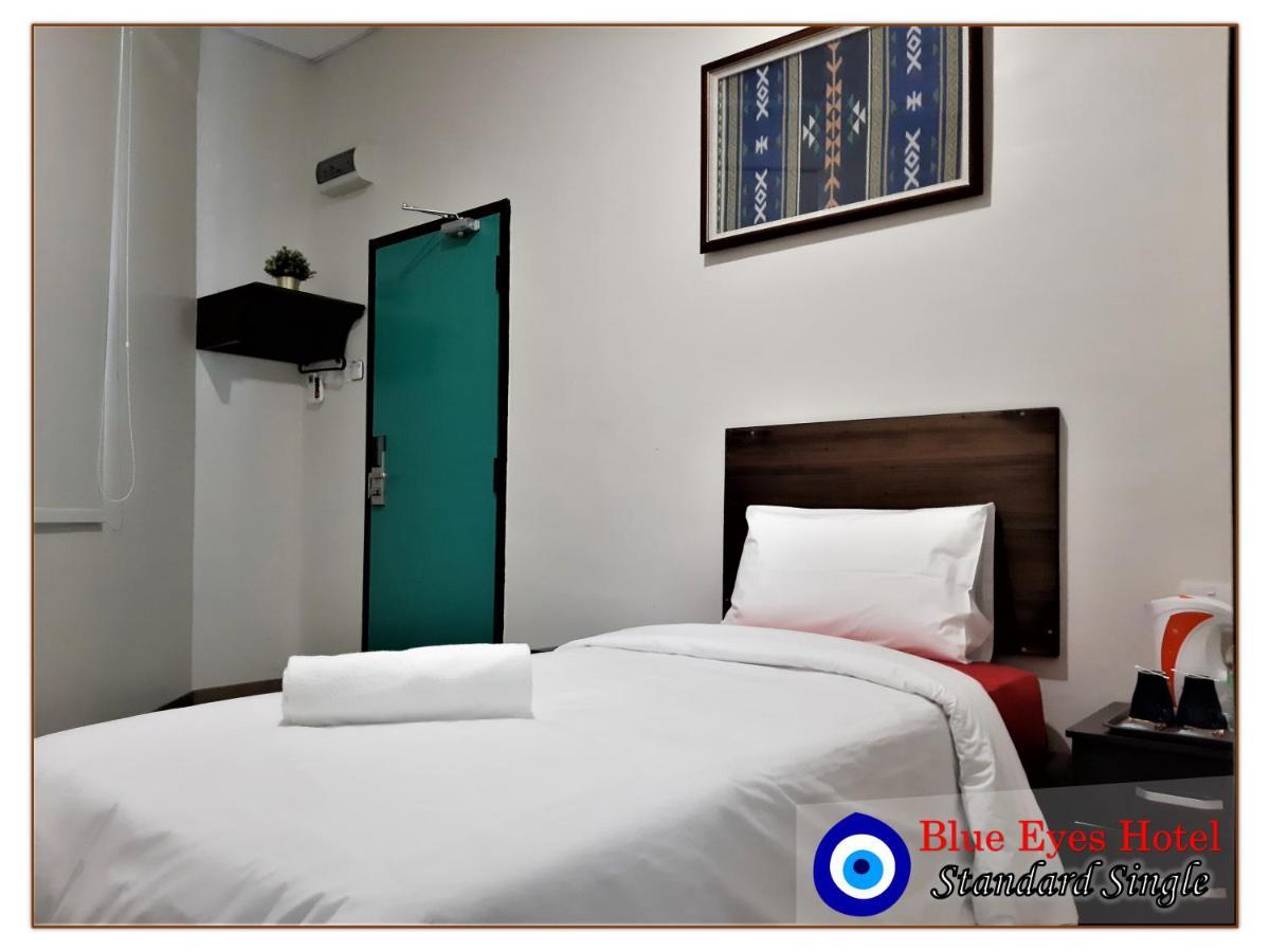 Blue Eyes Hotel Кепала Батас Экстерьер фото