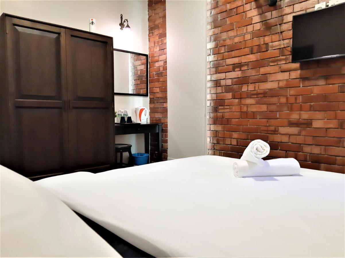 Blue Eyes Hotel Кепала Батас Экстерьер фото
